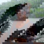 Aom Chatcharee profile icon