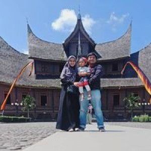 Ade Disa Dias profile icon