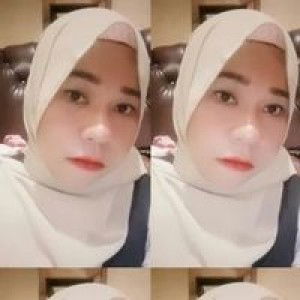 Putri Nur Karisma Saputri profile icon