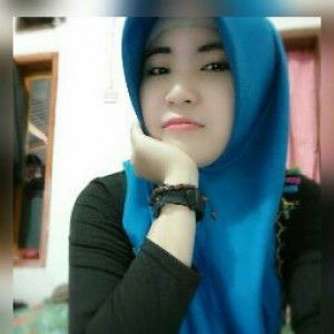 Ririn Alcia profile icon