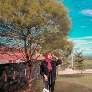 Wulan Wiyani profile icon