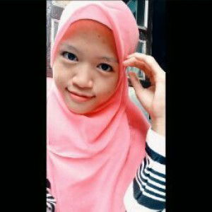 Henny Astuti profile icon