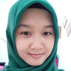 Rhia Suciati profile icon