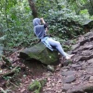 Dede Pesek profile icon