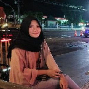 Richa Novita sari profile icon