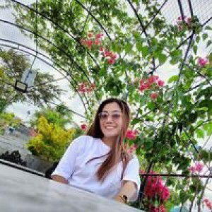 Allaine Mel Reyes profile icon