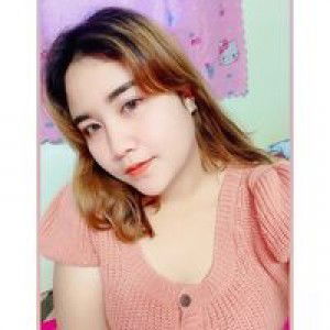 Ploychompoo Phupiam profile icon