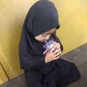 Dini Ferenika profile icon