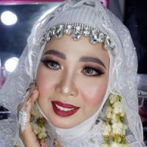 Erma Mardiana profile icon