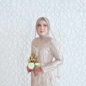 Fitri Irawati profile icon