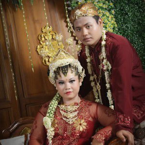 Desi Dwi Handayani profile icon