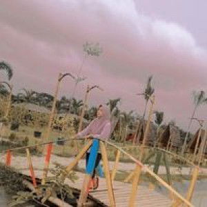 Fhella Fatchool profile icon