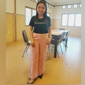 Ririn Simarmata profile icon