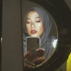 Putri Hanifah profile icon