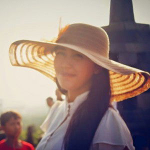 Sania Oktavani profile icon