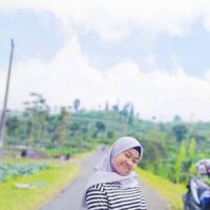 ZaHra IsNa profile icon