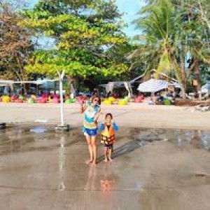 แม่แก้ว เลิฟเลิฟ ปูนปั้น profile icon