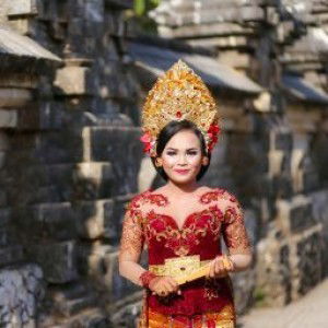 Ira Wati profile icon