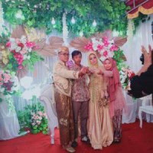 Eni Yusita profile icon