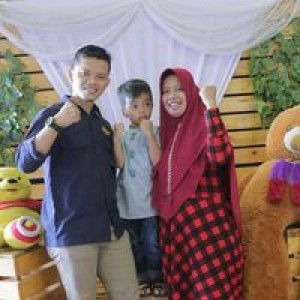 Sesanti Laras profile icon