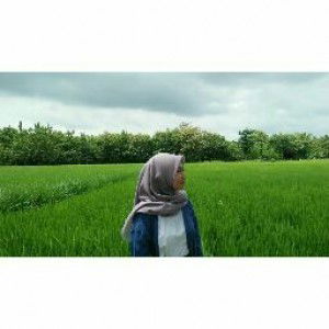 Chusnul Istigfarrini profile icon