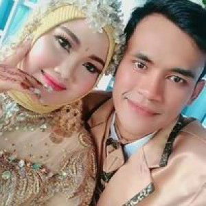 Ela Susanti profile icon