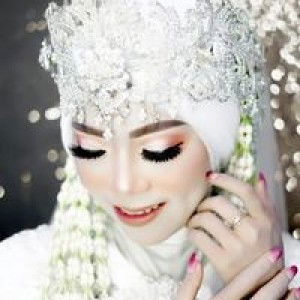 Nurul Mutoharoh profile icon