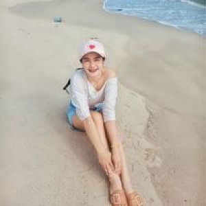 poppy saree profile icon