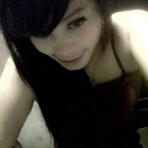 Icha Febryani profile icon