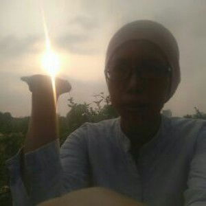 yulia Fadilah profile icon