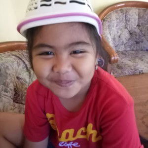 ulie yaan profile icon