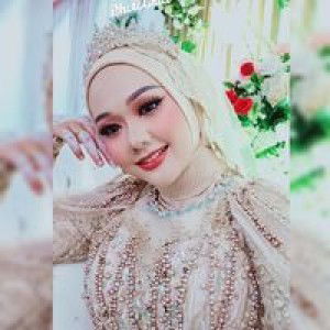 Icha Anisa profile icon