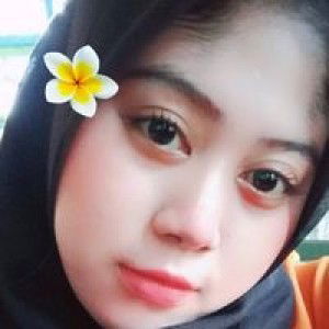 Henie ChinTiya profile icon