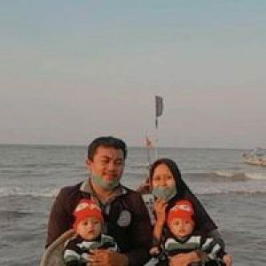 Dwi Umiyati Tajriyah profile icon