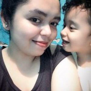 Vhera Hutabarat profile icon