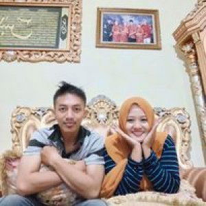 Afrilia Rahayu NK profile icon