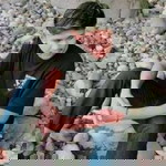 Rara Triyana profile icon