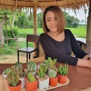 NungNing Wannarak profile icon