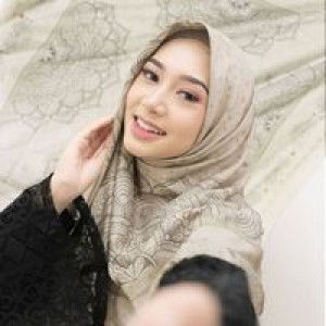 Iis Mulyati profile icon