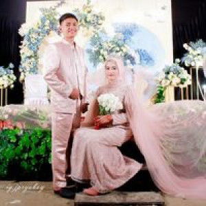 Febby Nindry profile icon