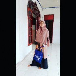 Rizki Ayuning Fadillah profile icon