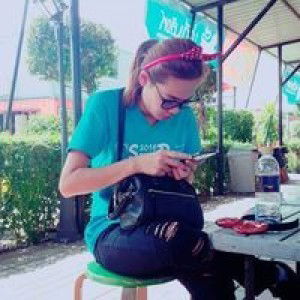 Phueng Natsucha profile icon