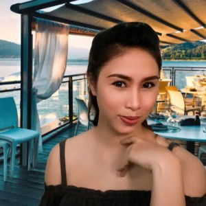 KreeseTina profile icon