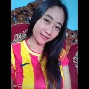 Nuvia Arum Sari profile icon