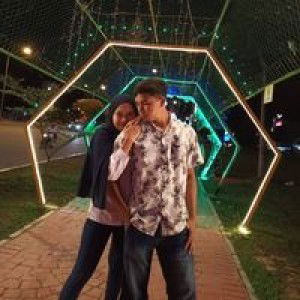 Irwansyah Black Sweat profile icon