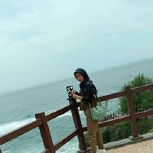 Putri Rahayu profile icon