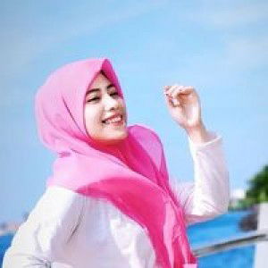 Asty Hi Dahlan profile icon