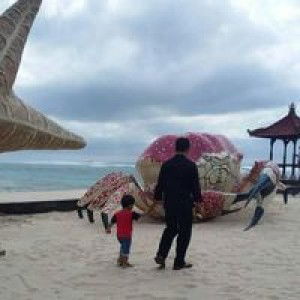 Yusroniah profile icon