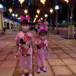 Elis Putri Bungsu profile icon