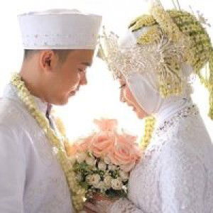 Ainur Rohmah profile icon